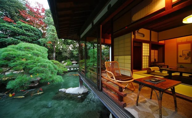 slide_room4_02