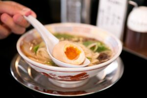 ラーメンの種類と歴史｜醤油・味噌・豚骨・塩の違いを徹底解説