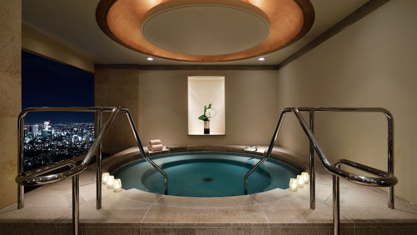 rz-tyorz--the-ritz-carlton-tokyo-42756_Wide-Hor